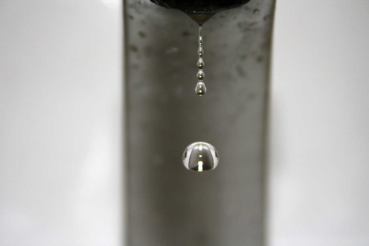 one water drop free photo