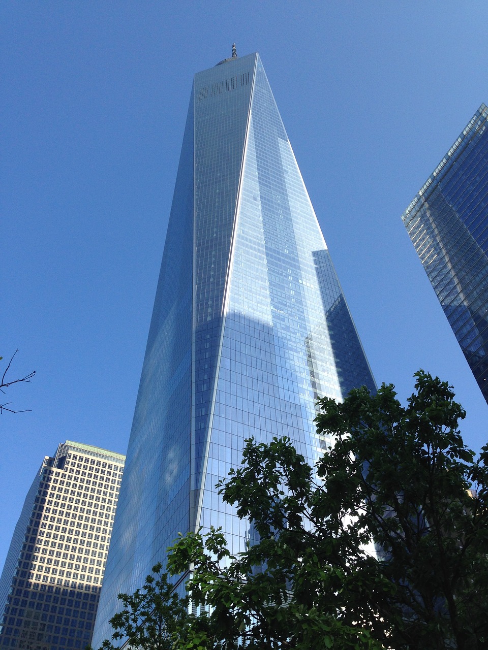 one world trade center nyc landmark free photo