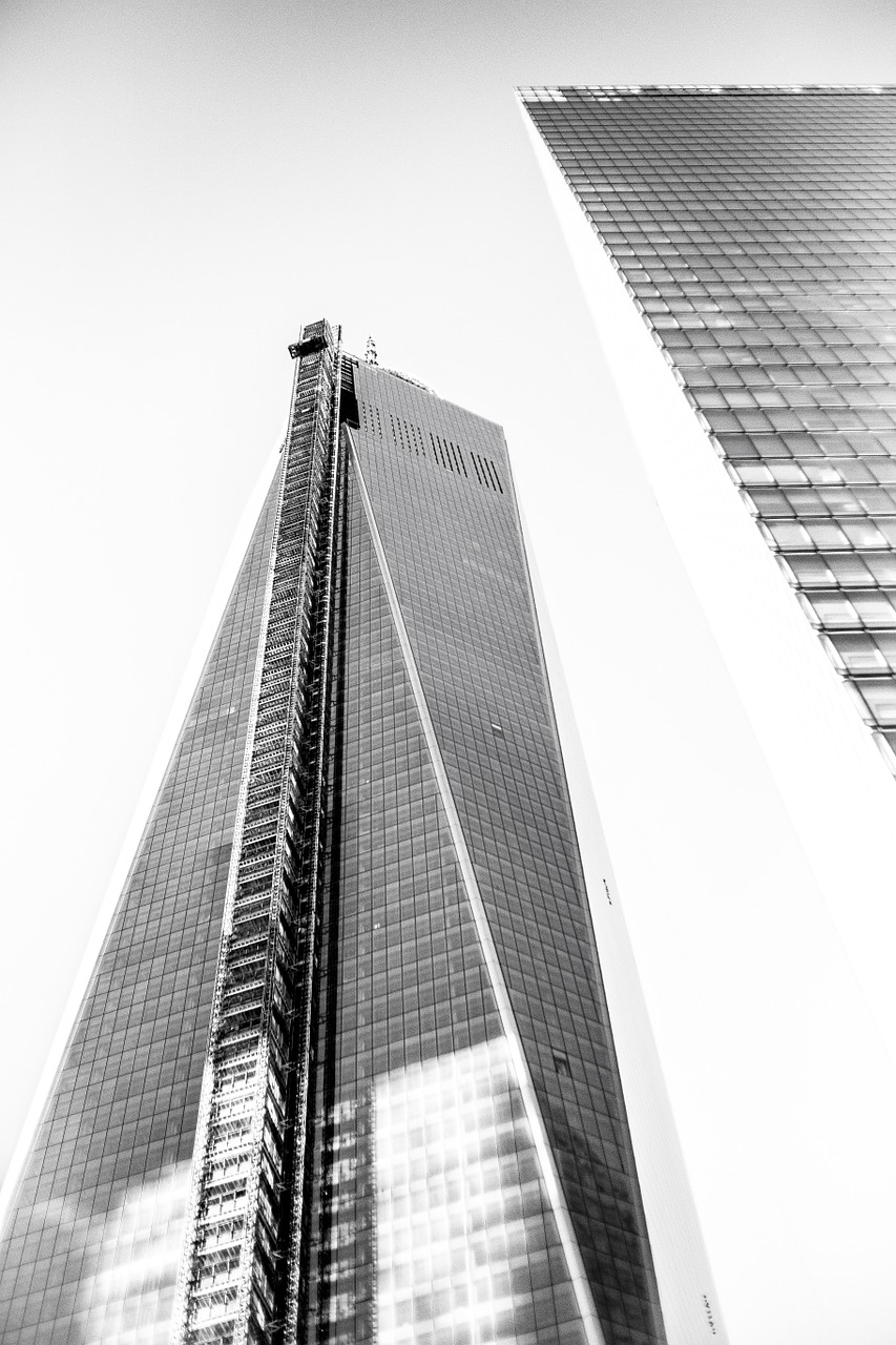 one world trade center new york skyscraper free photo