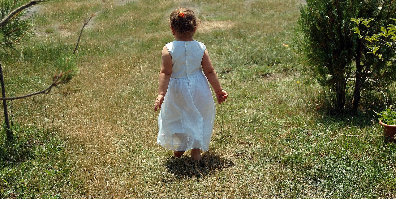 one year old girl back view free photo