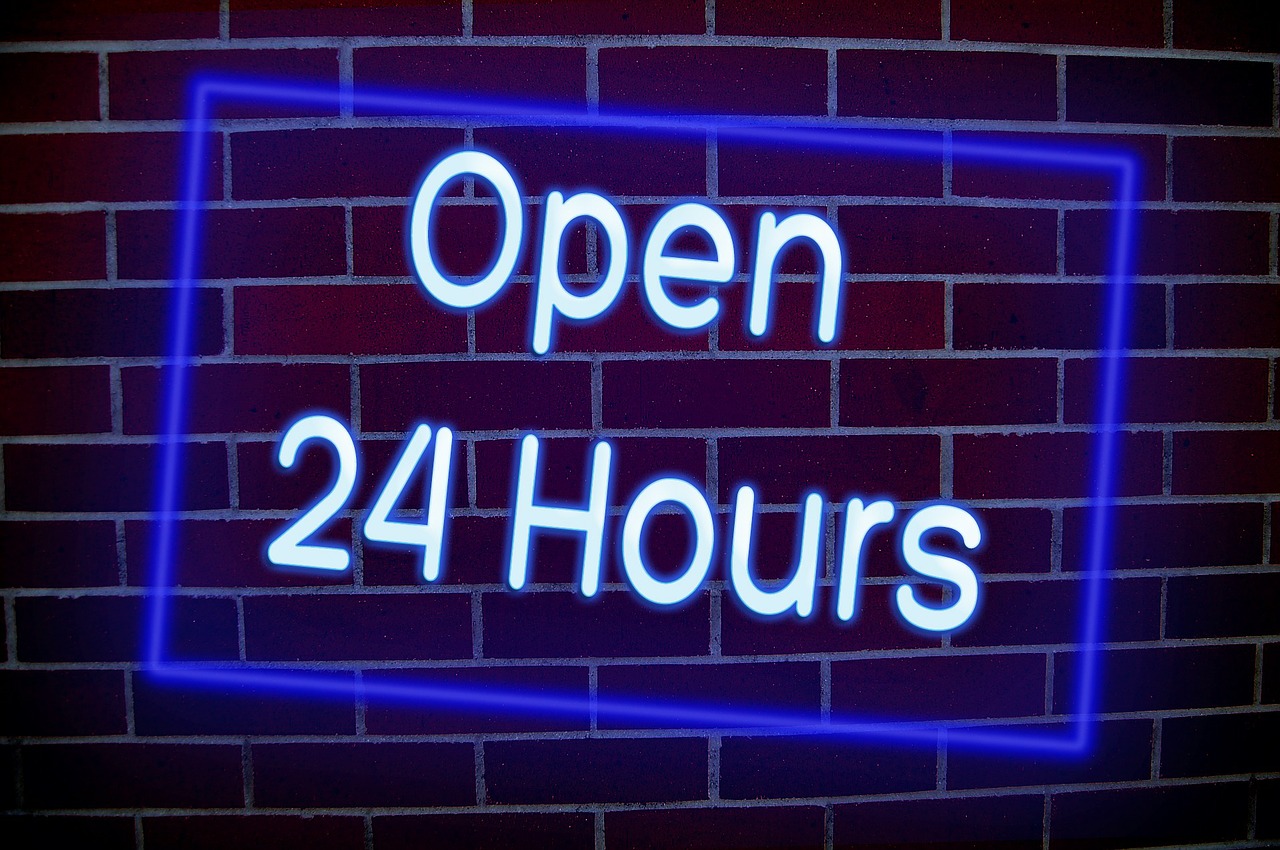 open opening hours neon free photo