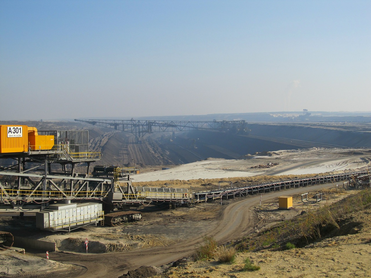 open pit mining brown coal multi-bucket free photo