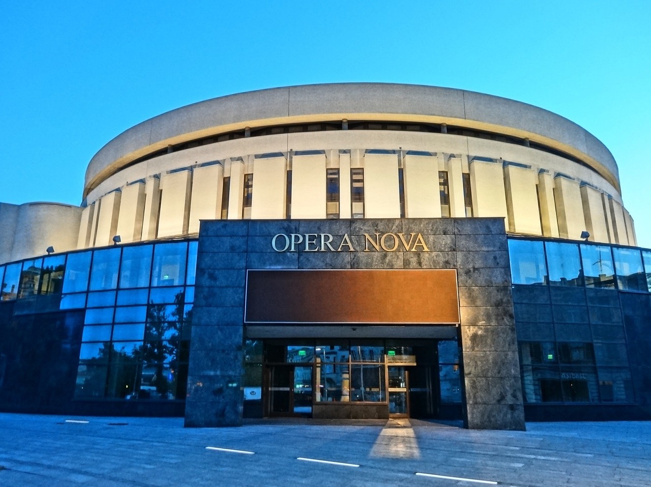 opera nova bydgoszcz free photo