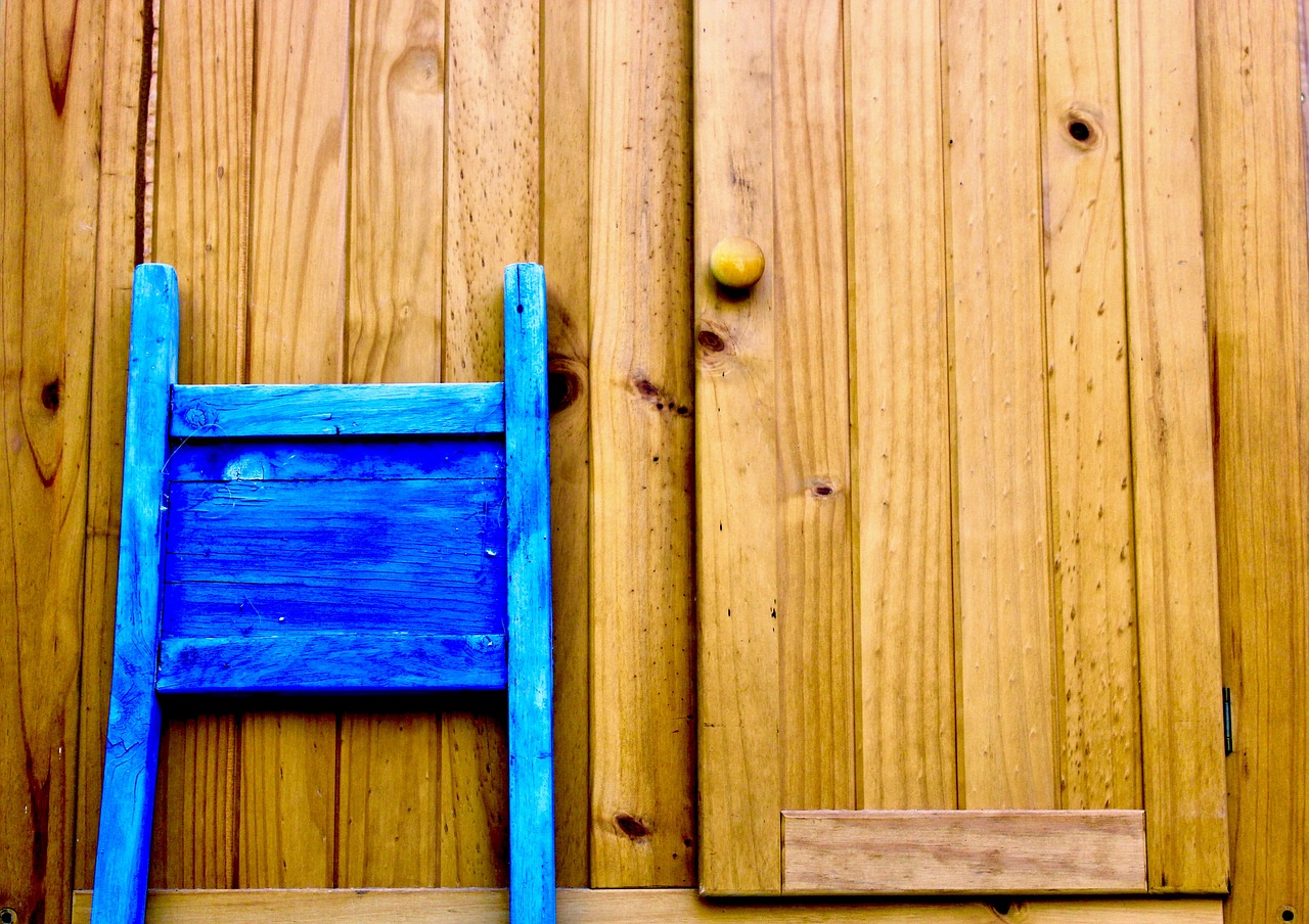 orange blue wood free photo