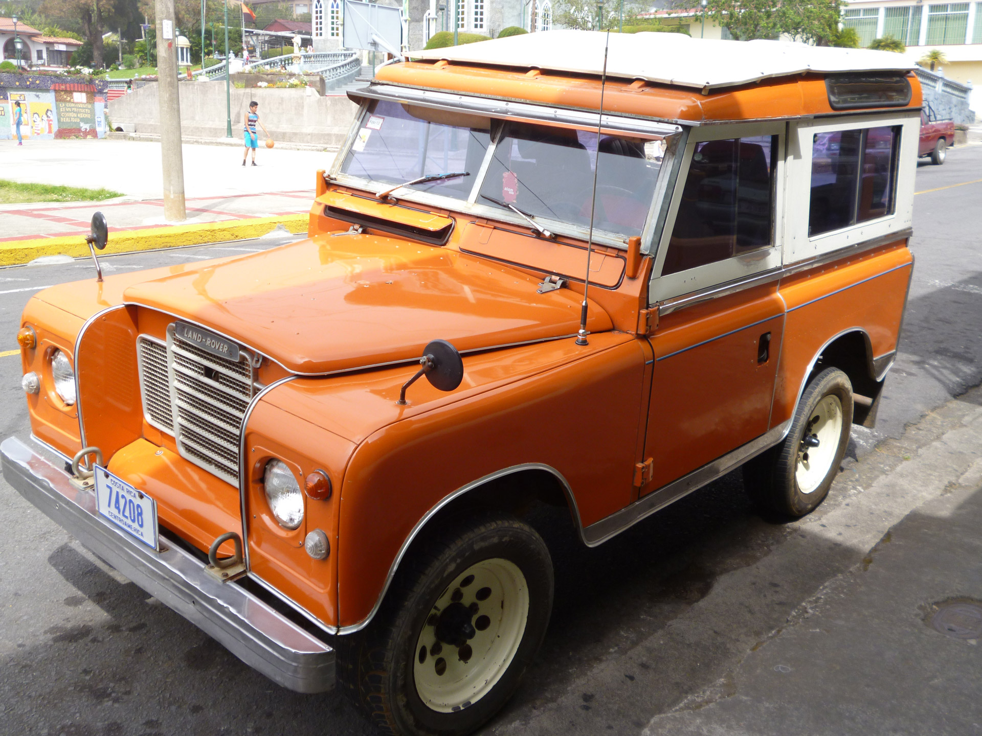 land rover landrover old car free photo