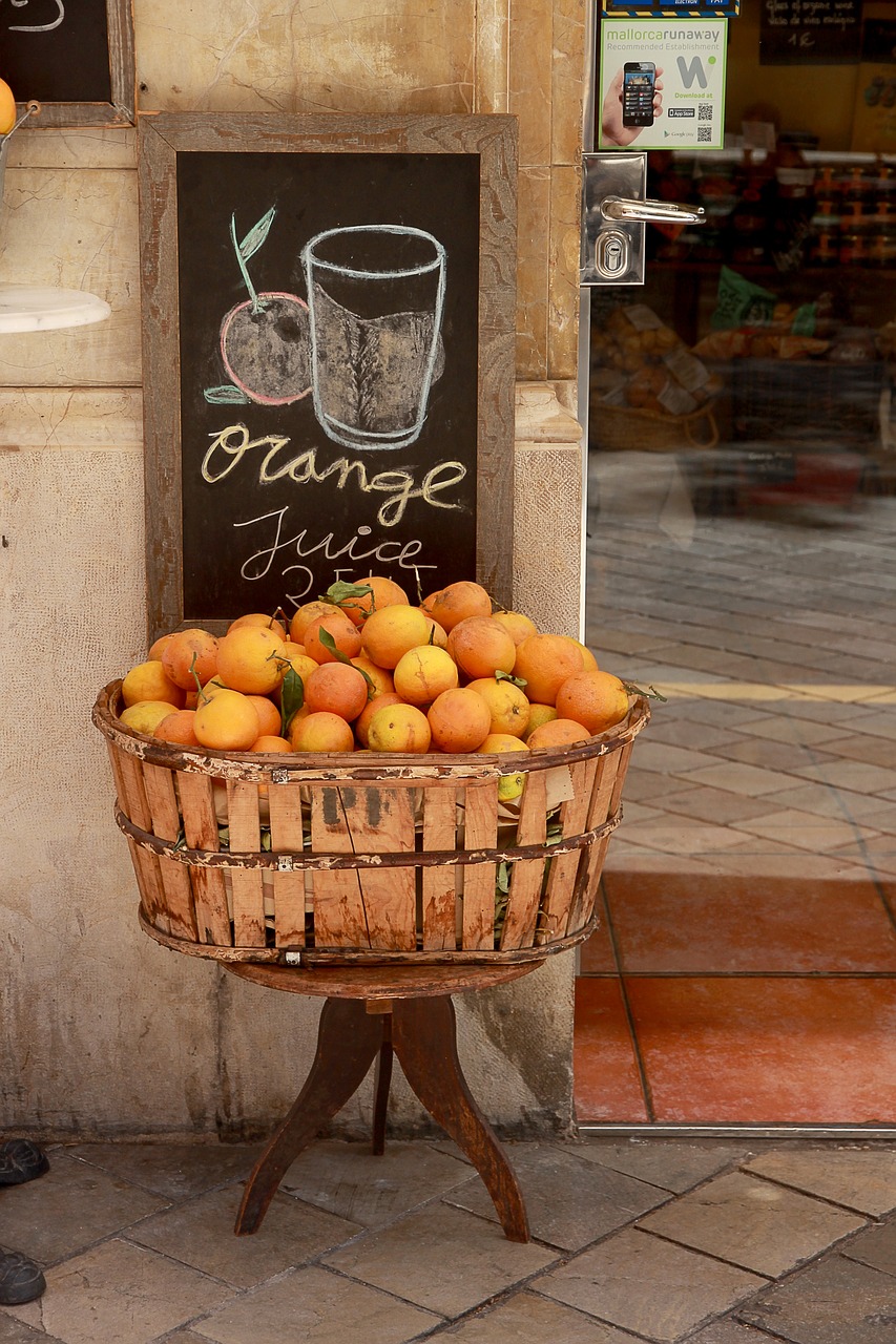 oranges basket display free photo