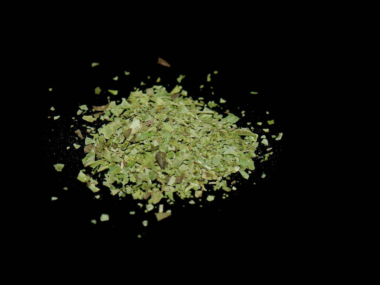 oregano dry aromatic herbs free photo