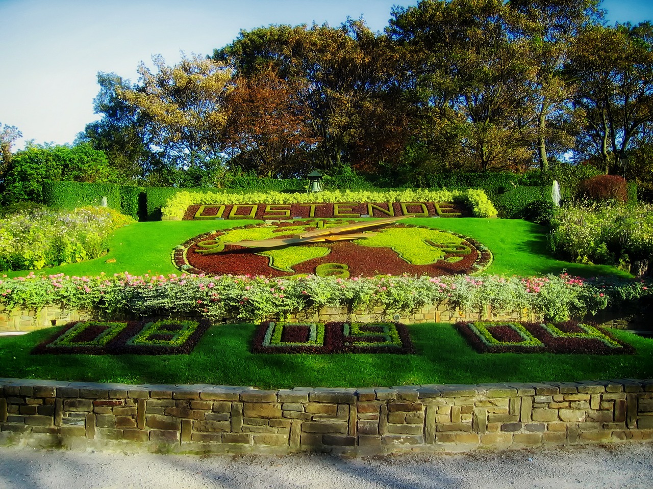 ostend belgium flower clock free photo