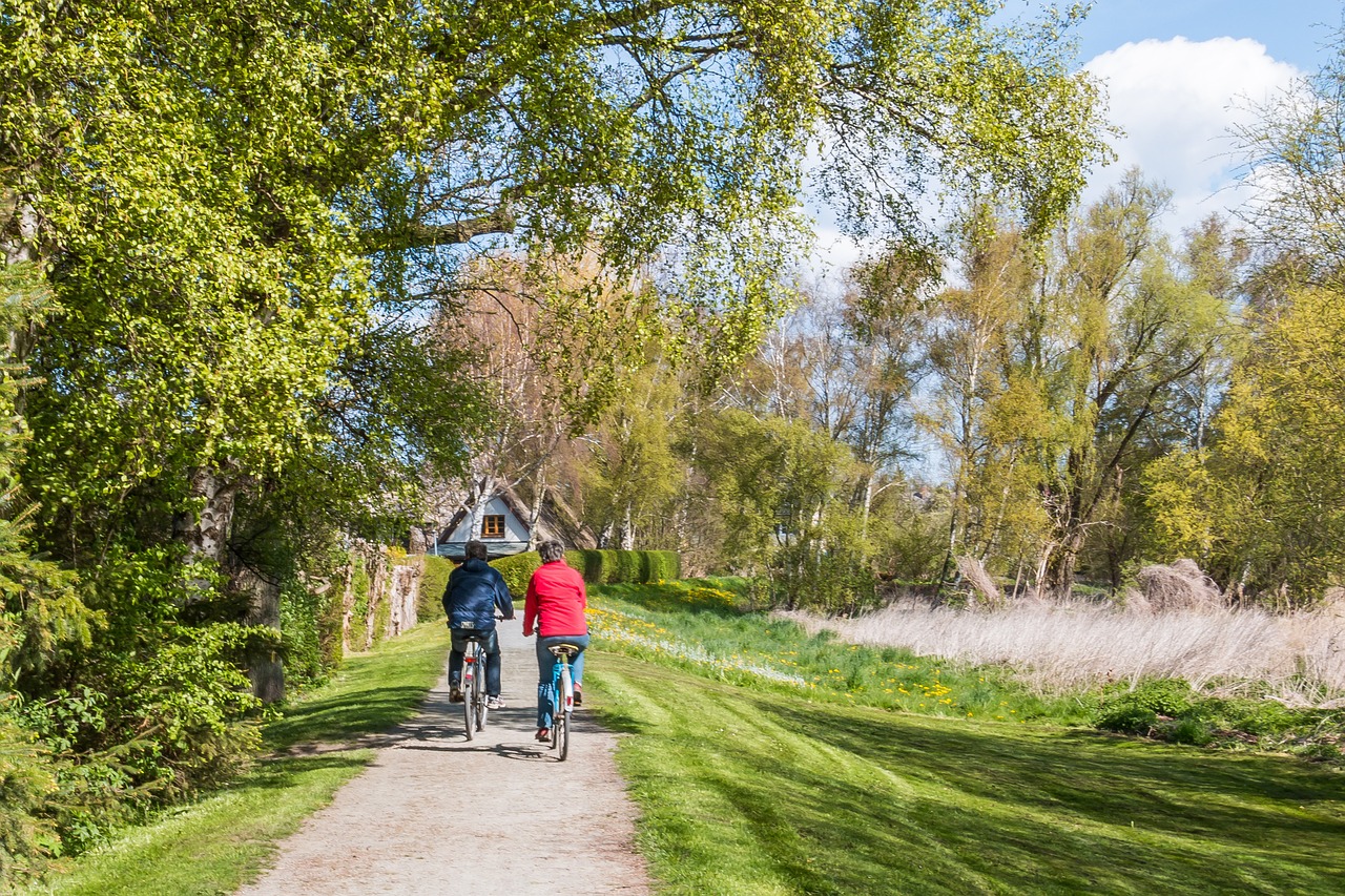 ostseebad ahrenshoop cycling fischland free photo