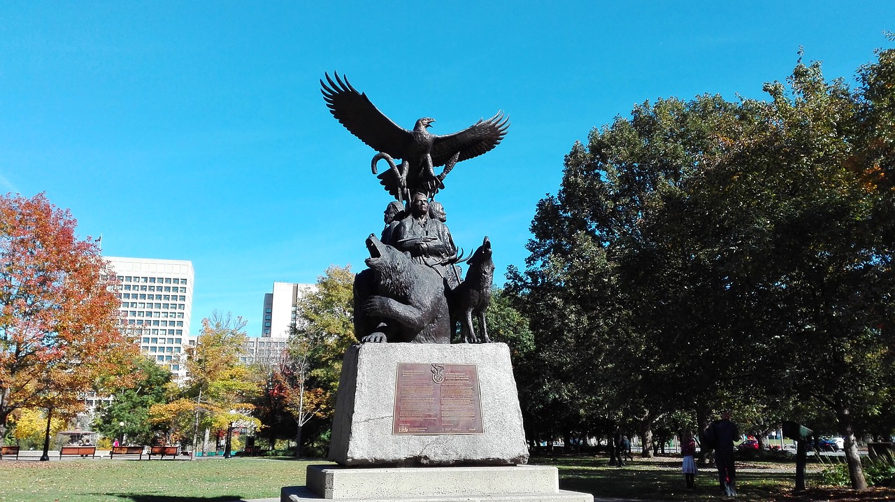 ottawa statue monument free photo
