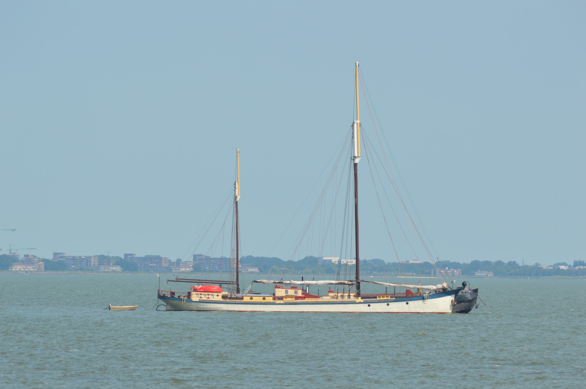 fishing boat ship old free photo