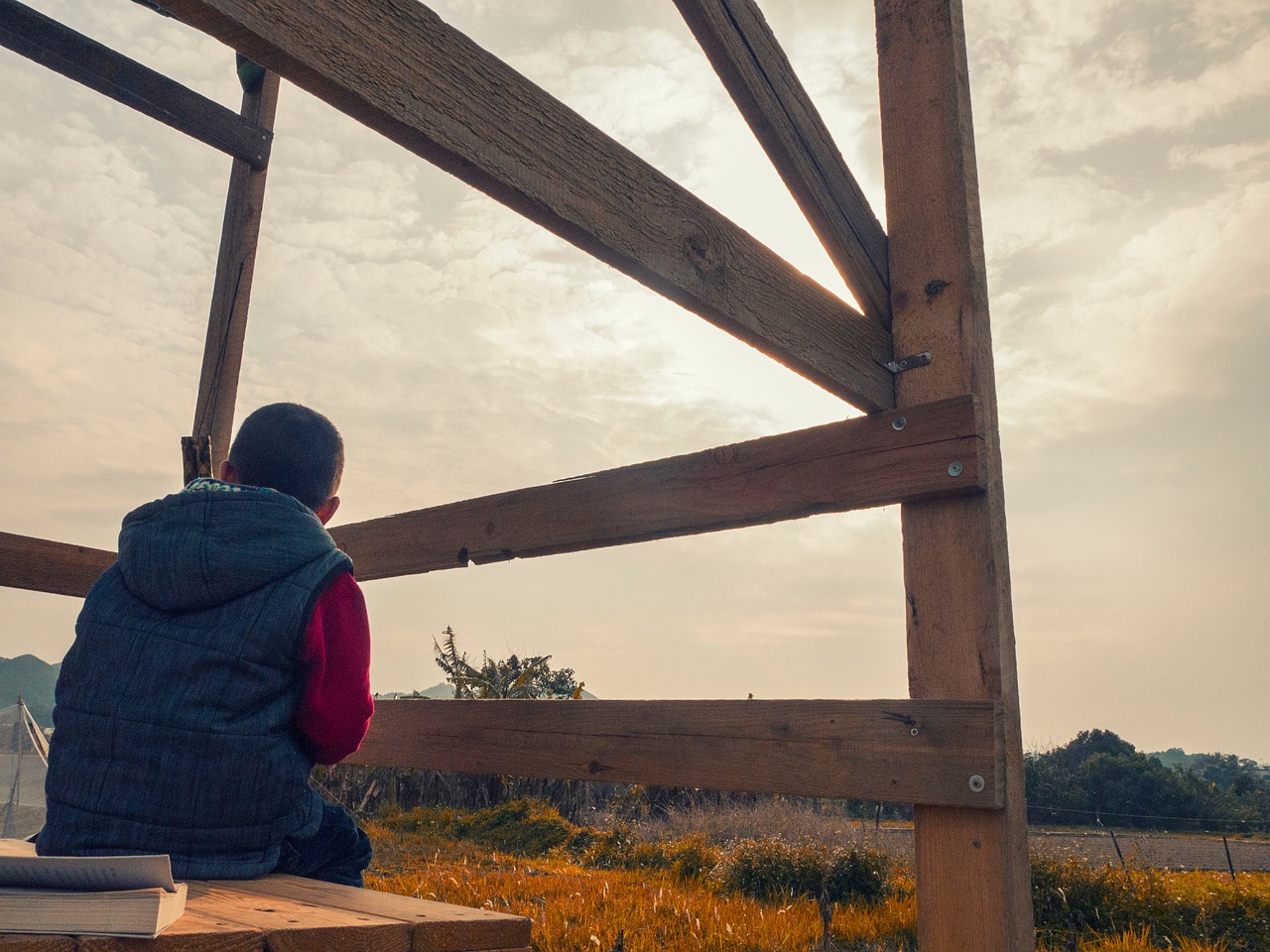 outdoor wooden tower free photo