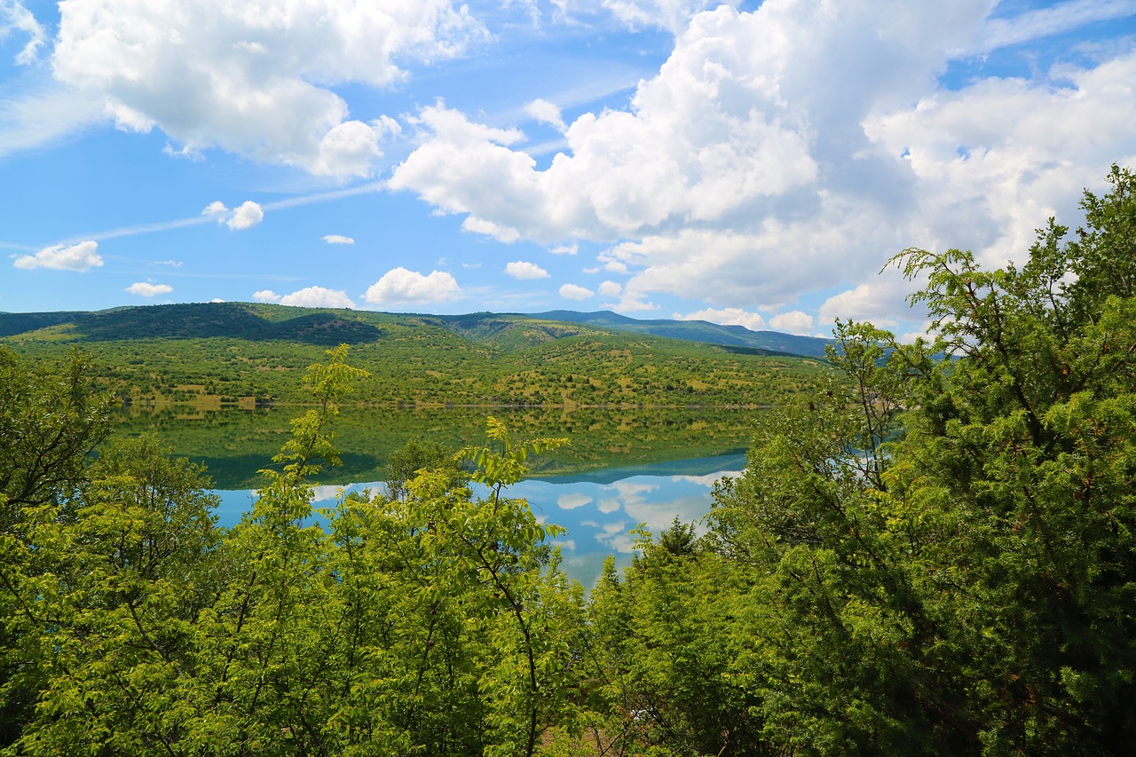 outdoor  landscape  lake free photo