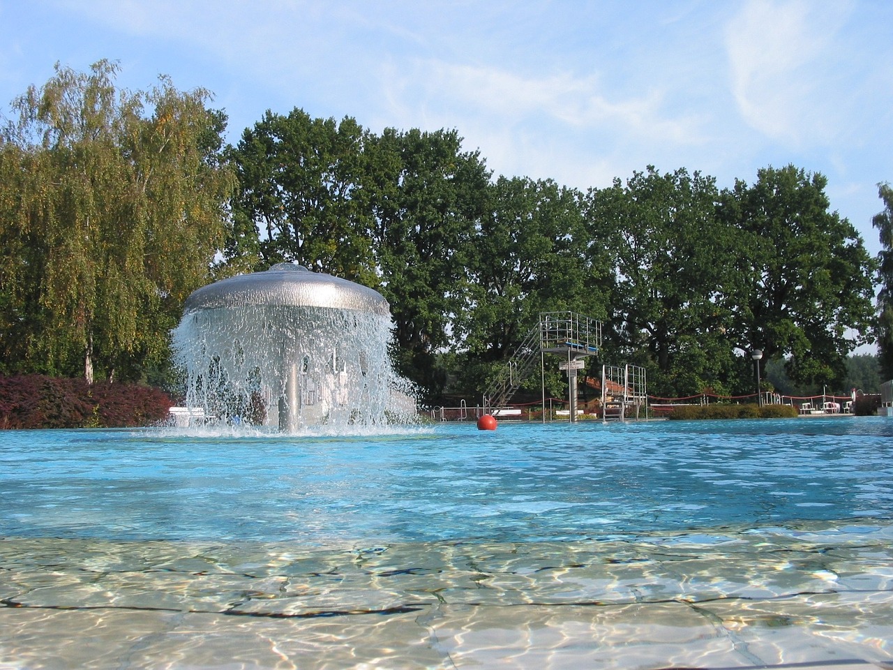 outdoor pool swim whirlpool free photo