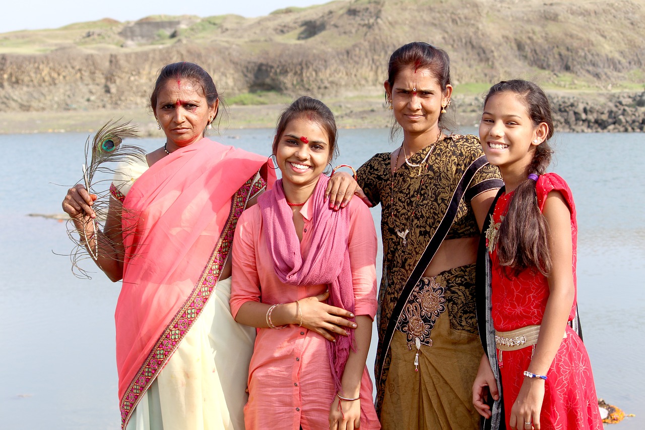 Peoples women. Family photo 5 people.