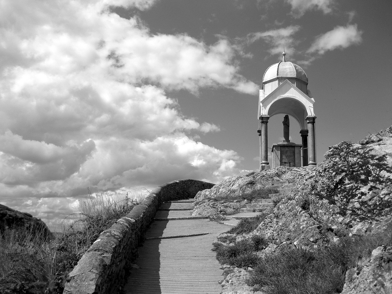 outdoors seashore sky free photo