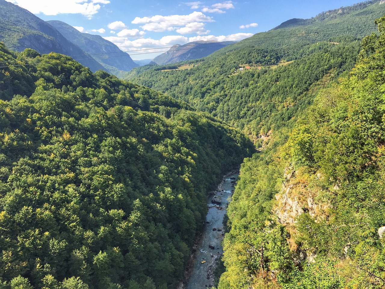 outlook gorge nature free photo