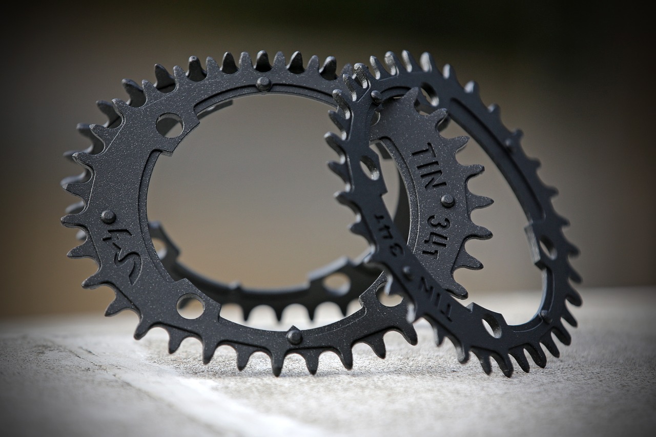 oval chainring chainring full free photo