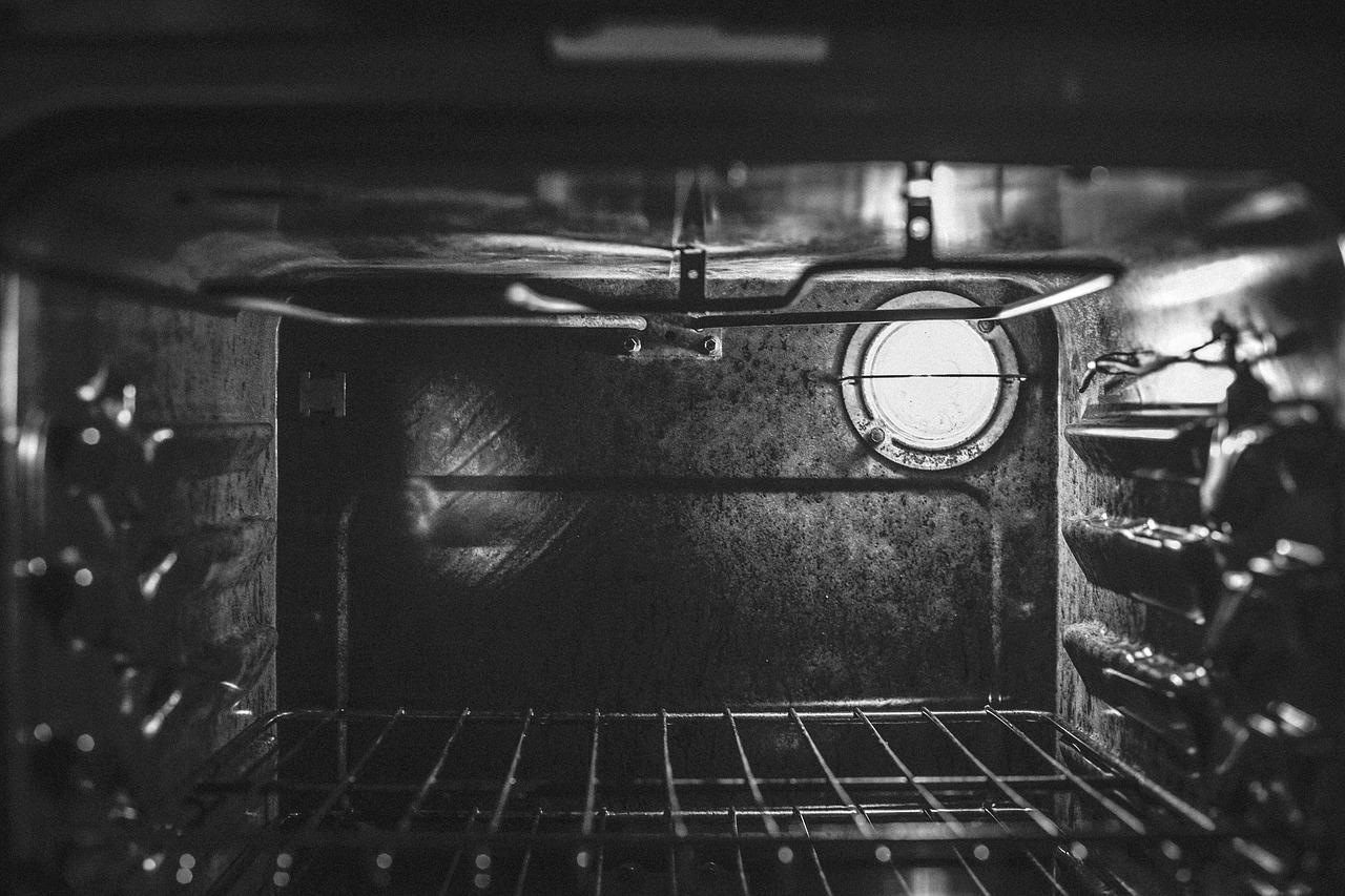 oven baking kitchen free photo