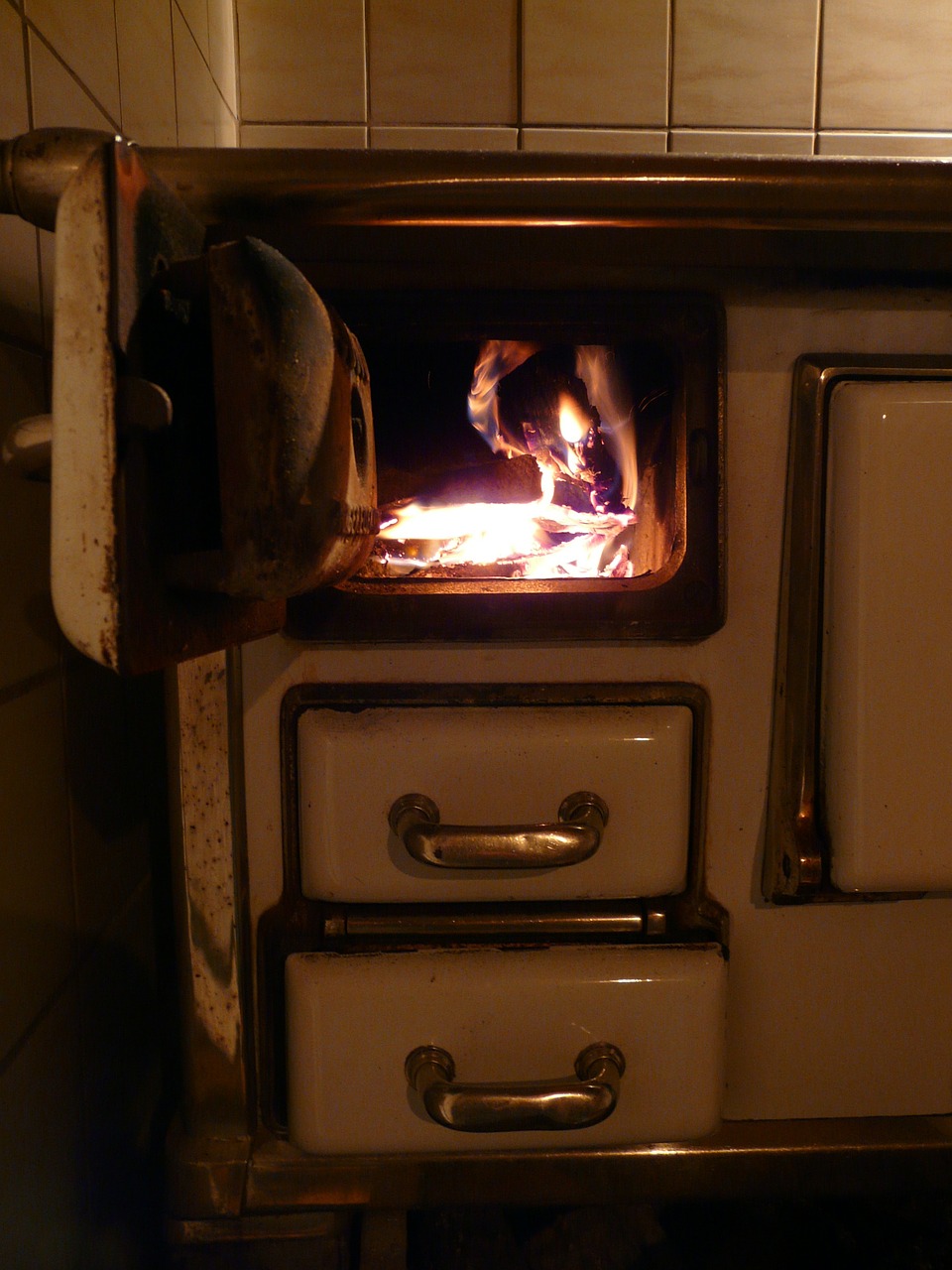 oven oven slide wood fire free photo
