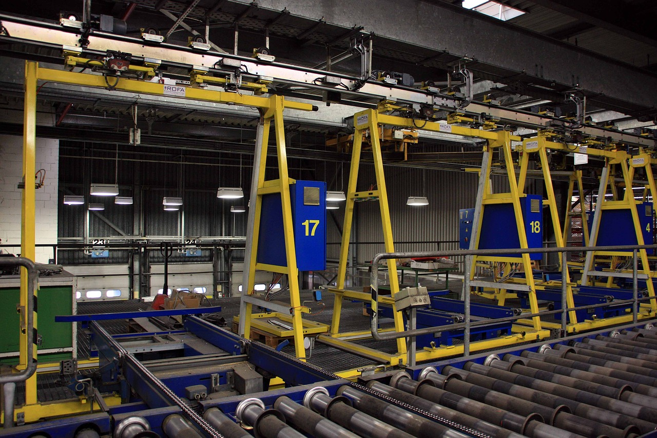overhead conveyor industry factory free photo