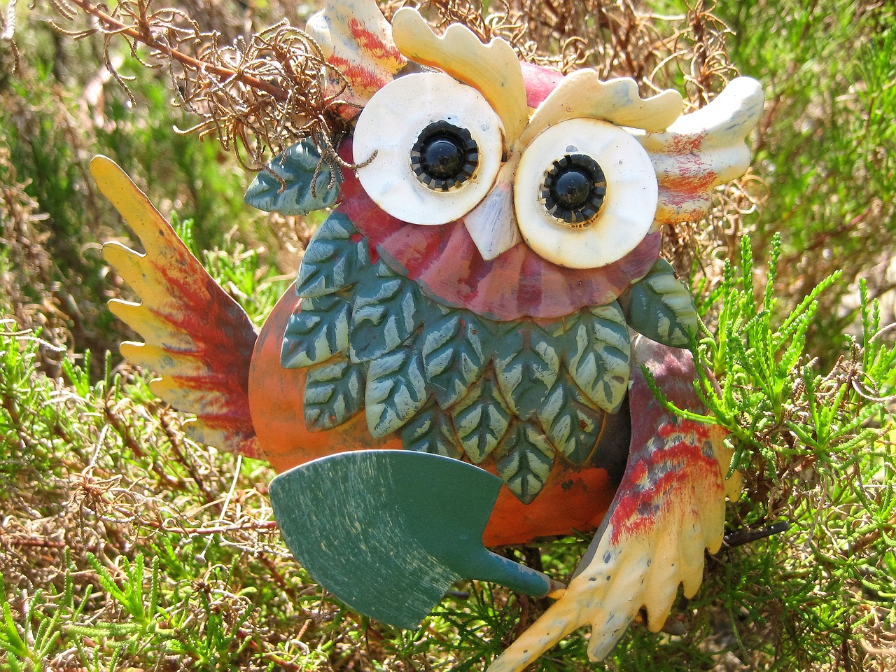 owl deco garden free photo