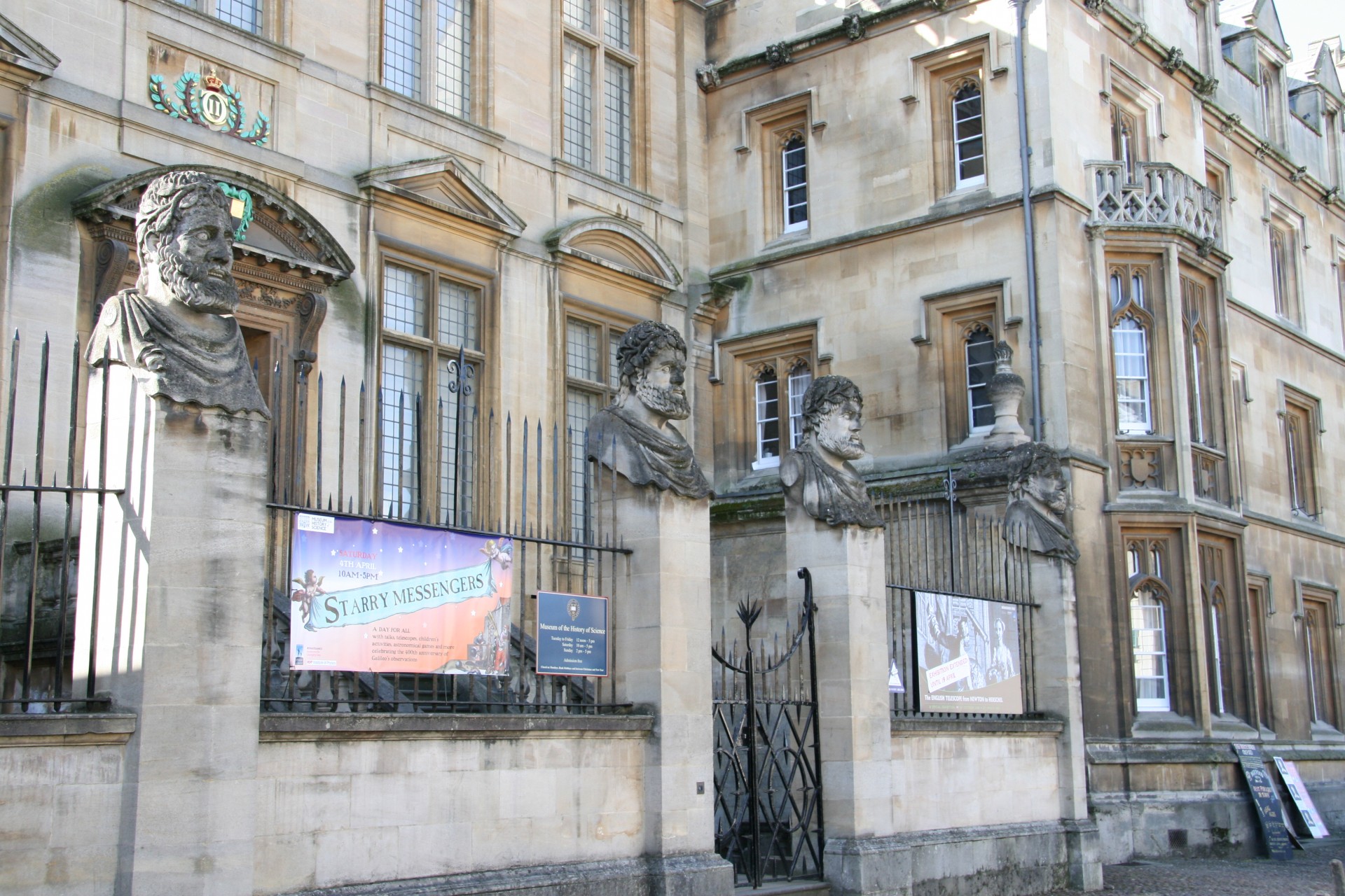 oxford england statue free photo