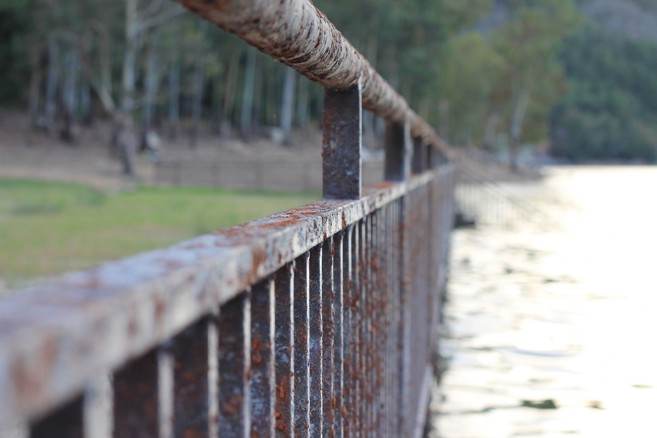 oxide metal river free photo