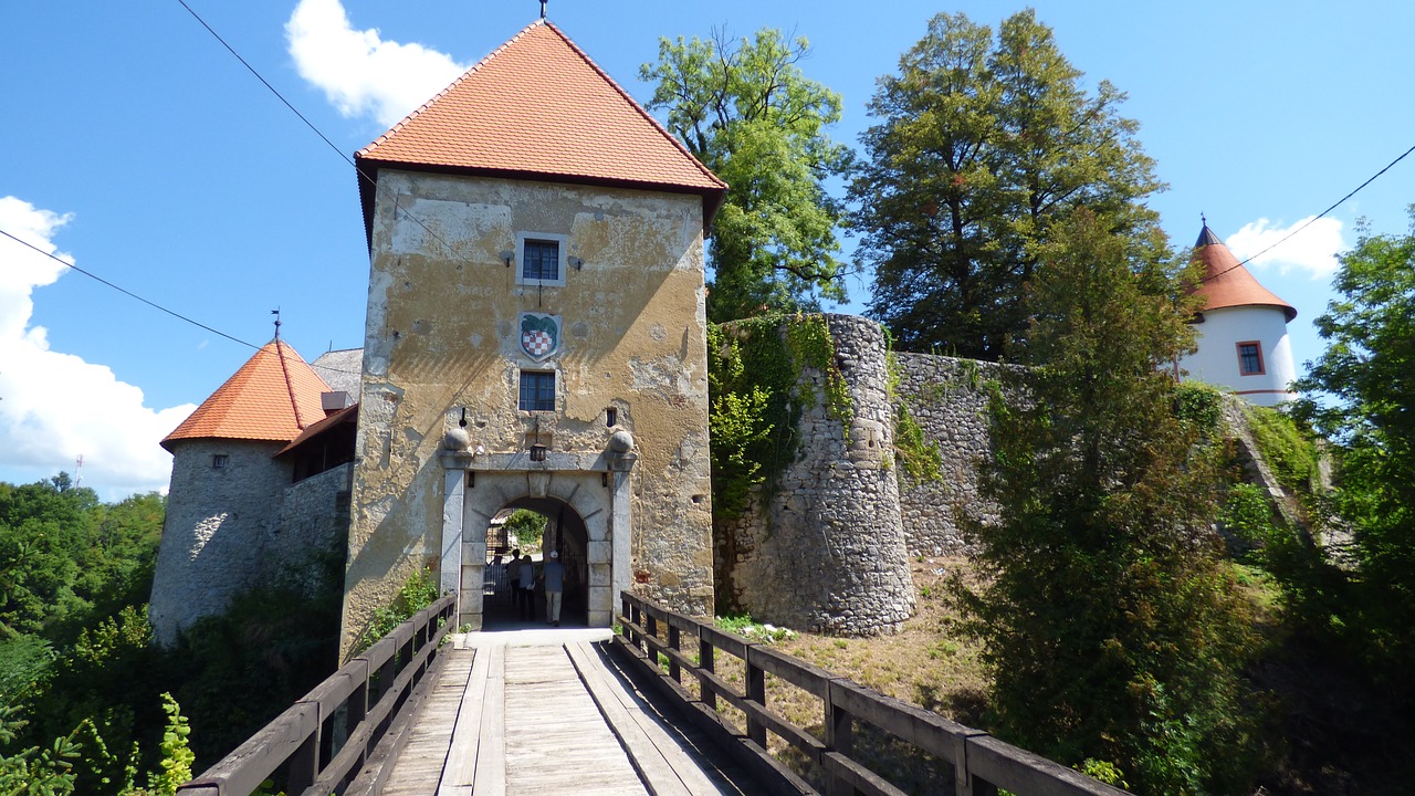 ozalj castle croatia free photo