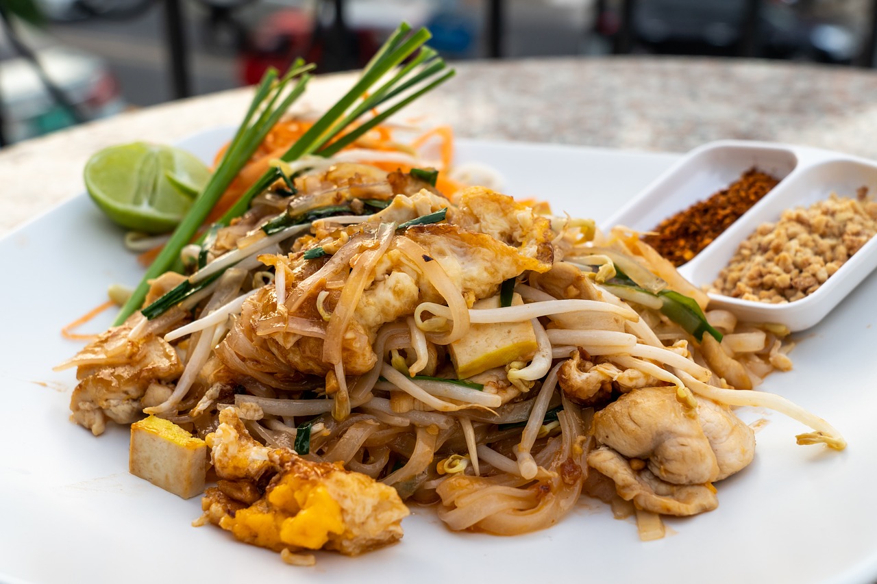 pad thai  thai food  thailand free photo
