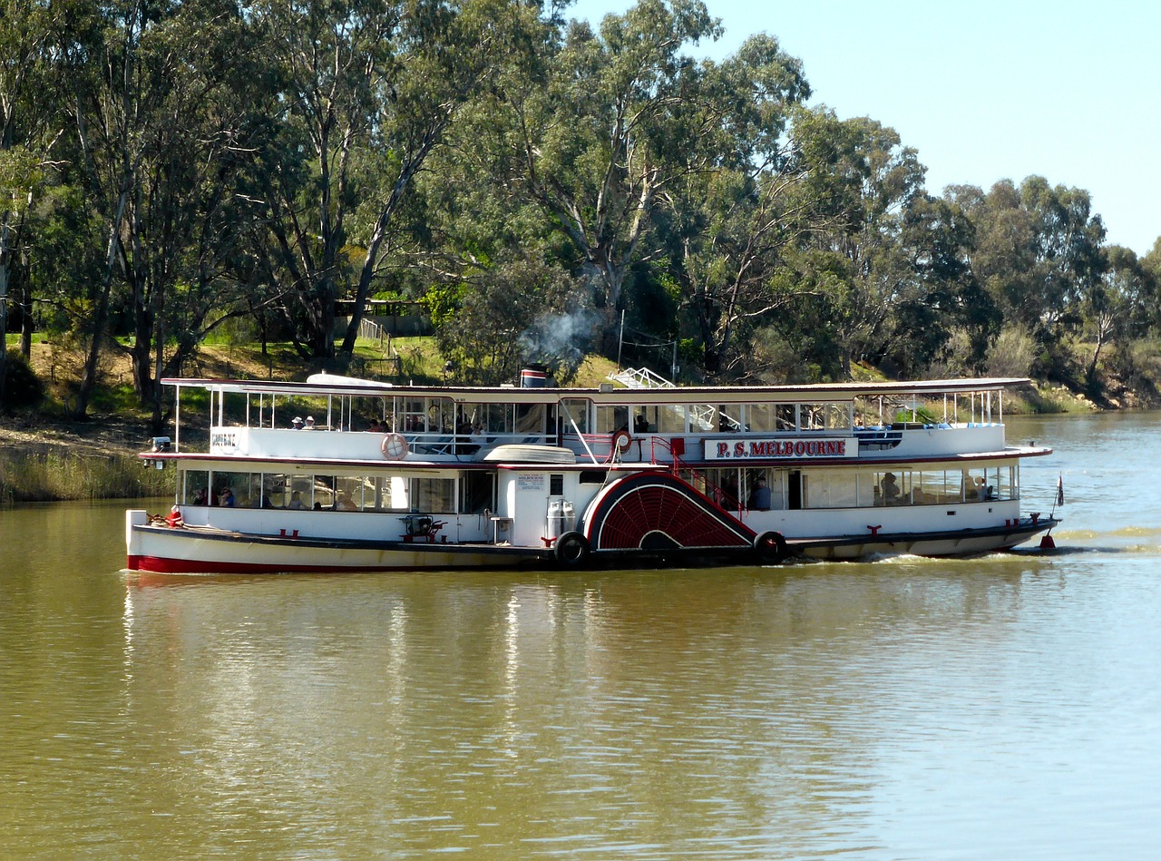 paddle steamer paddle boat riverboat free photo