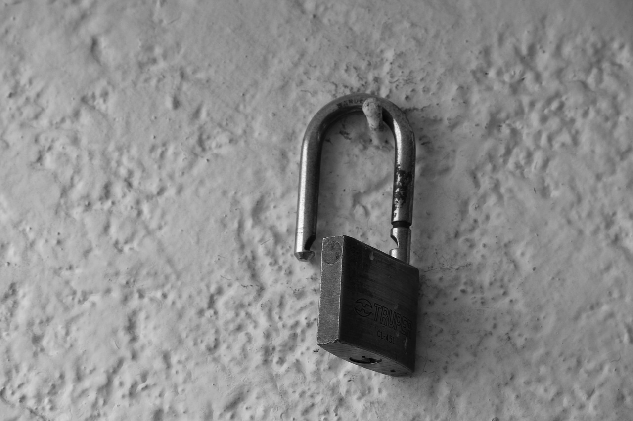 padlock unlocked unlock free photo