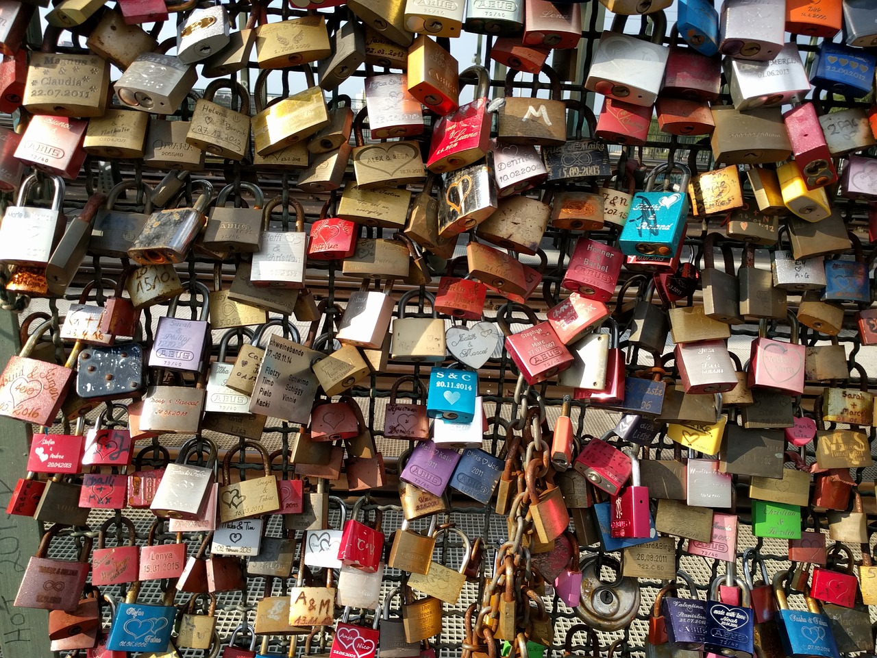 padlock bridge padlocks free photo