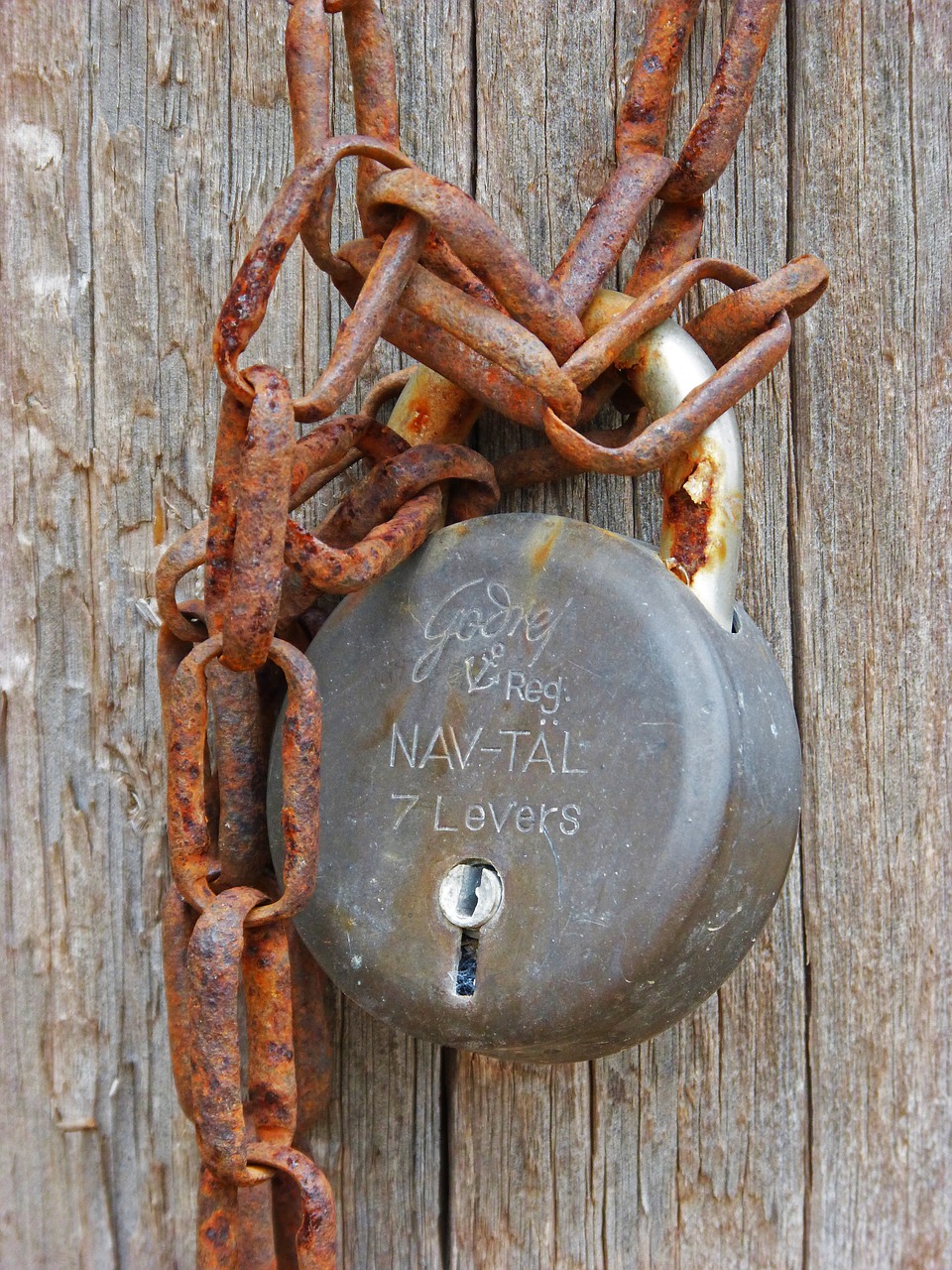 padlock string old free photo