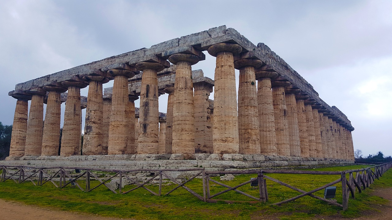 paestum temples greece free photo