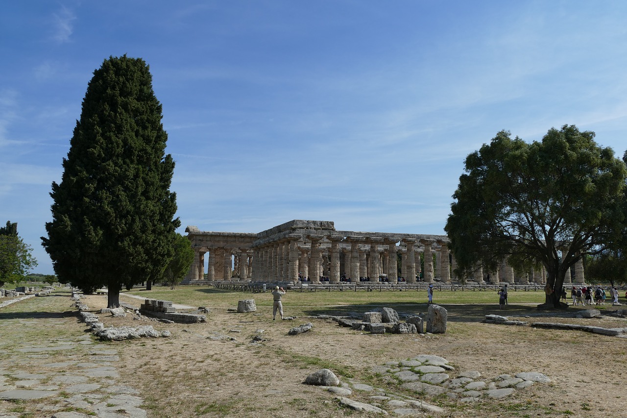 paestum italy antiquity free photo