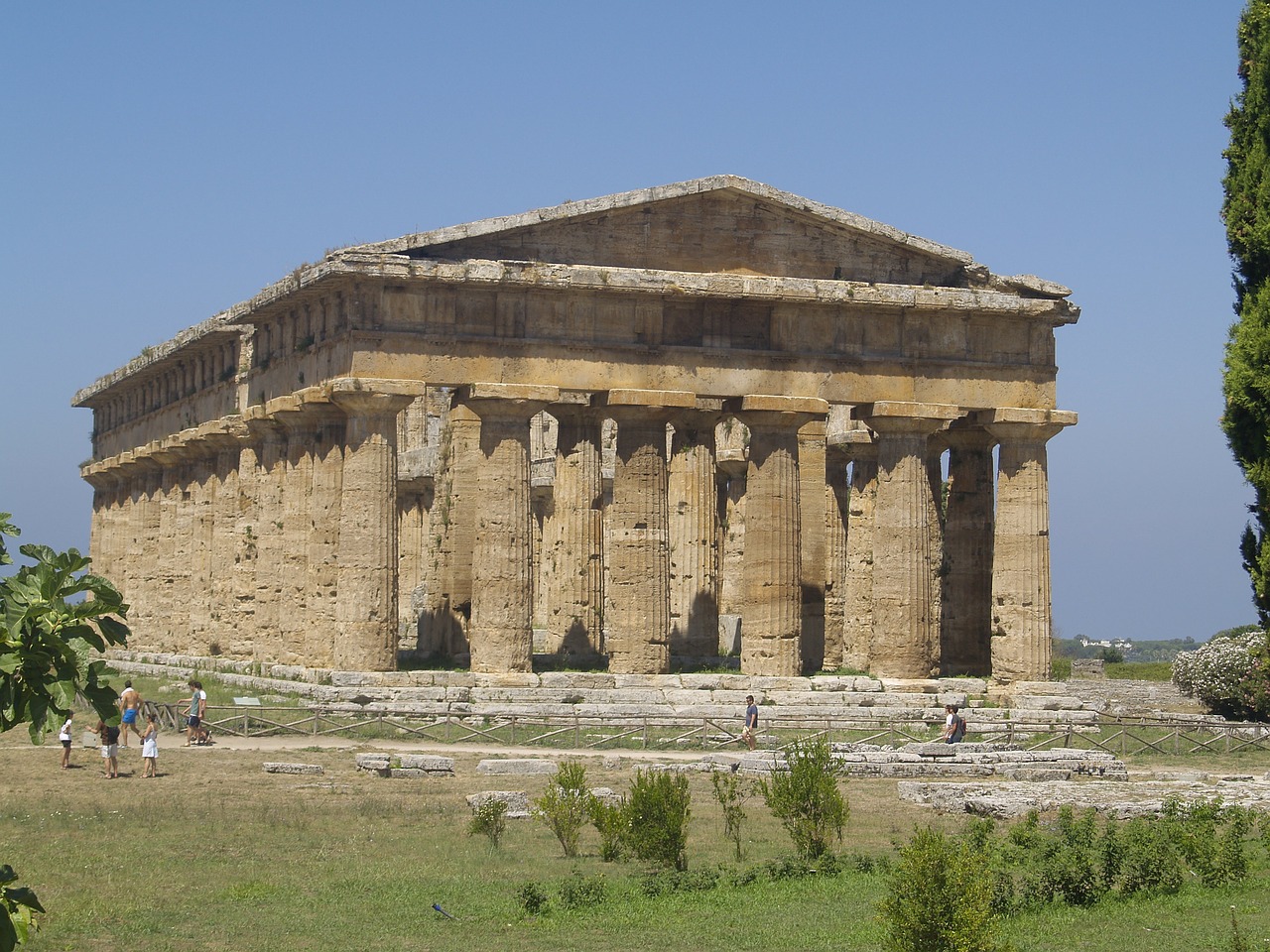 paestum greek temple italy free photo