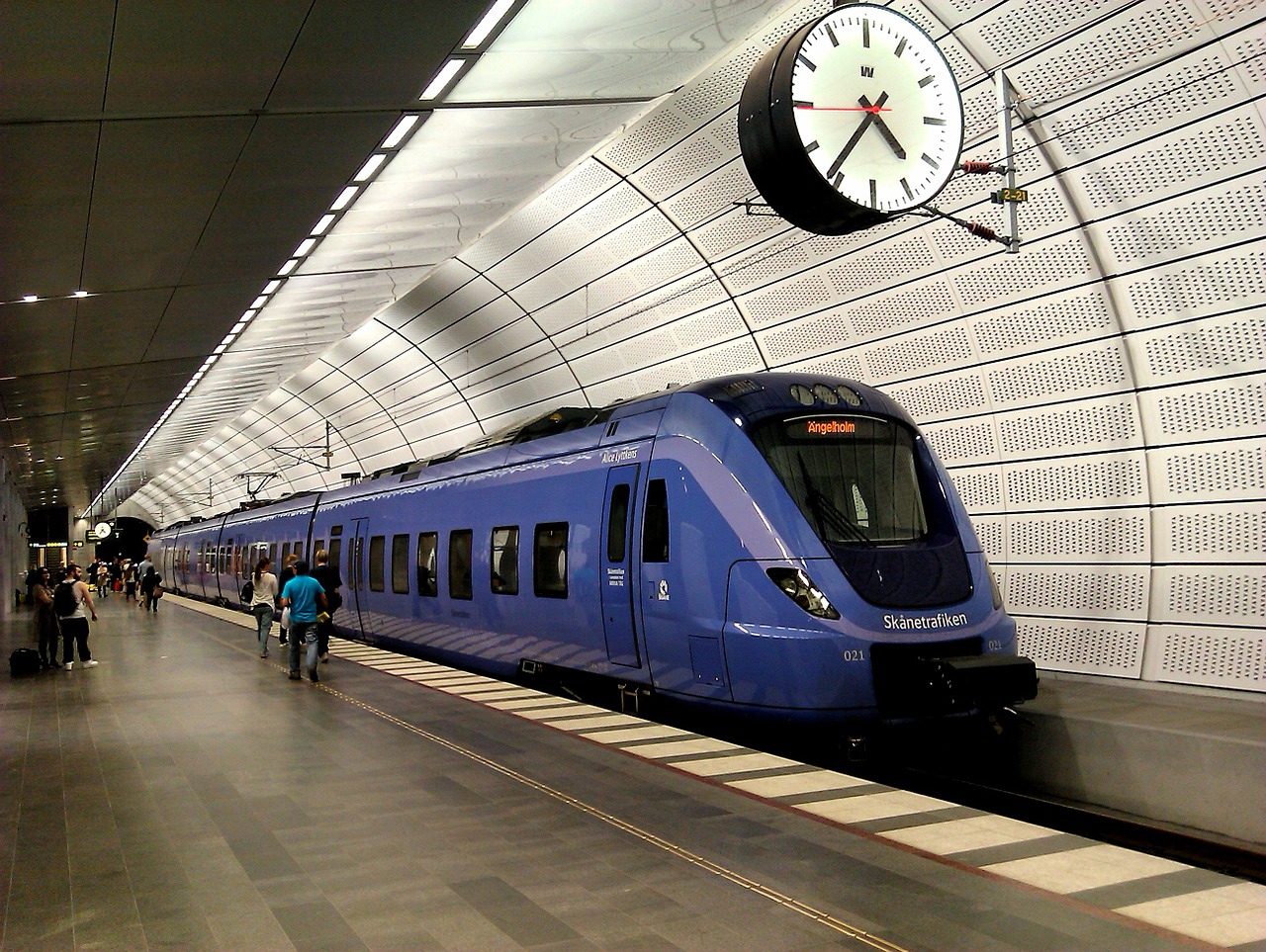 pågatåg sweden subway free photo