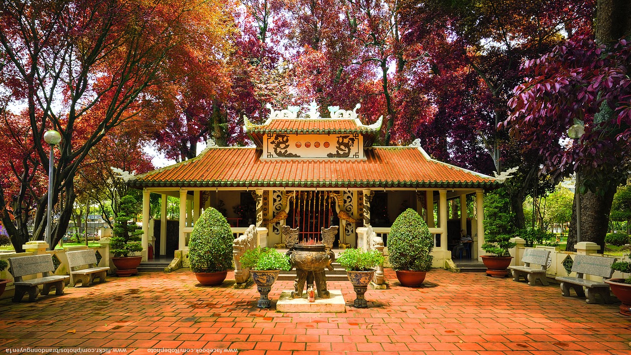 pagoda old religion free photo