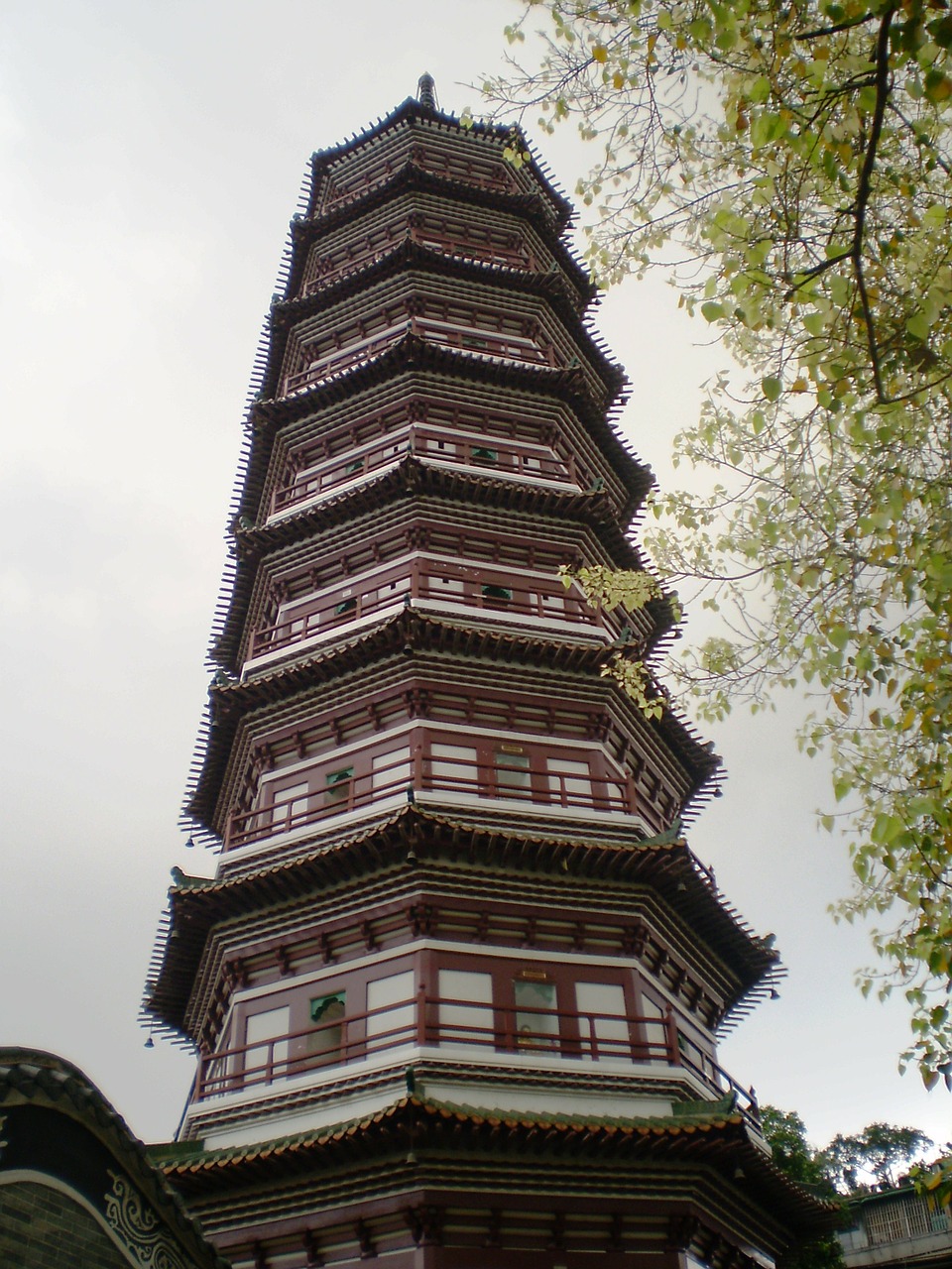 pagoda temple guangzhou free photo