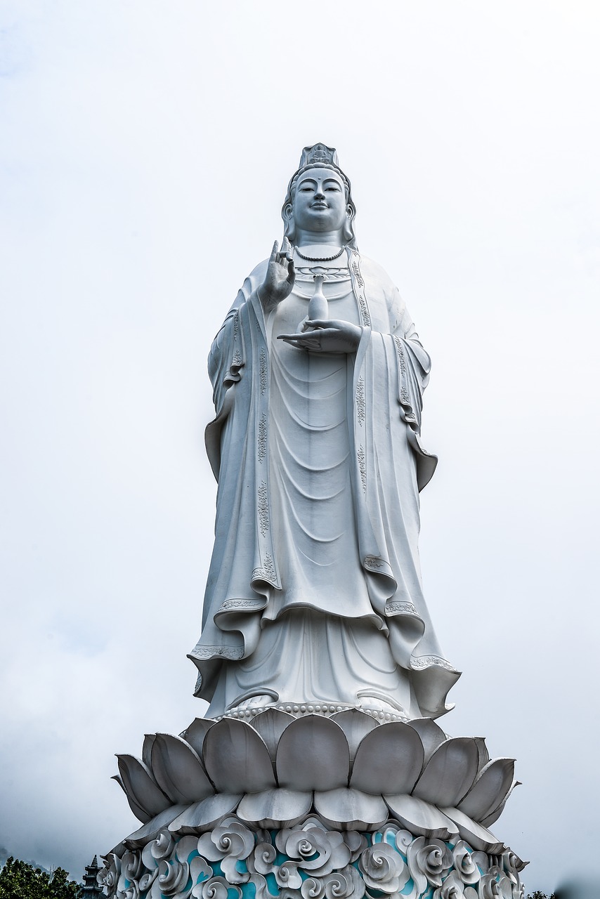 pagoda  statue  bodhisattva free photo