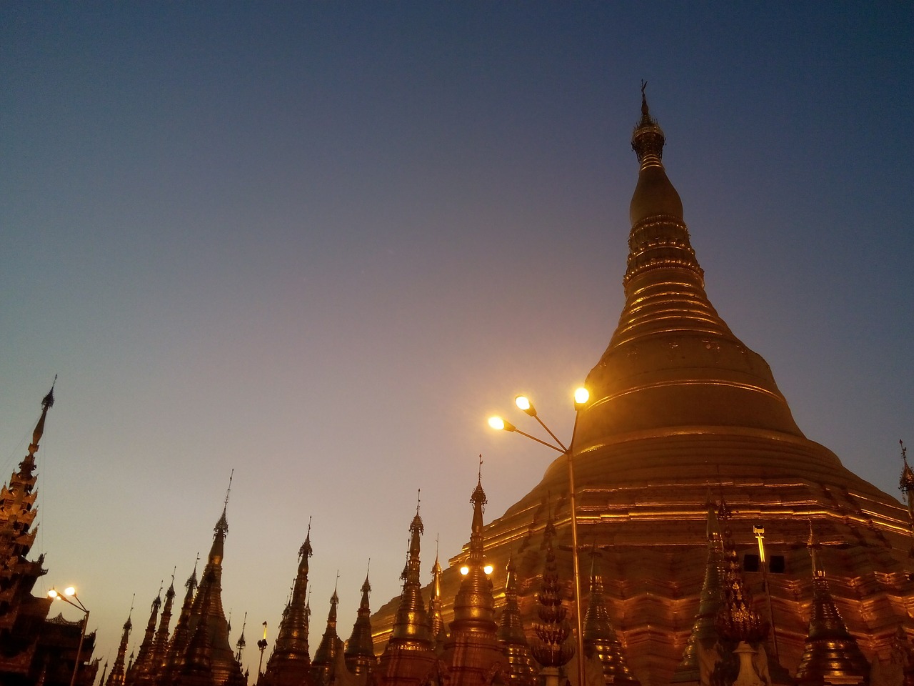 pagoda shwedagon burma free photo