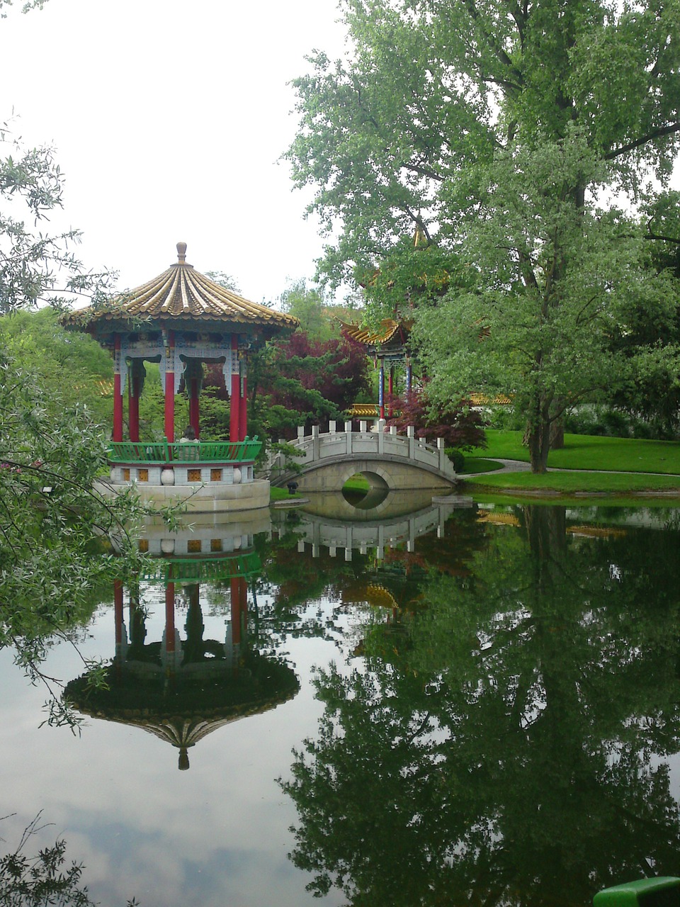 pagoda bridge lake free photo