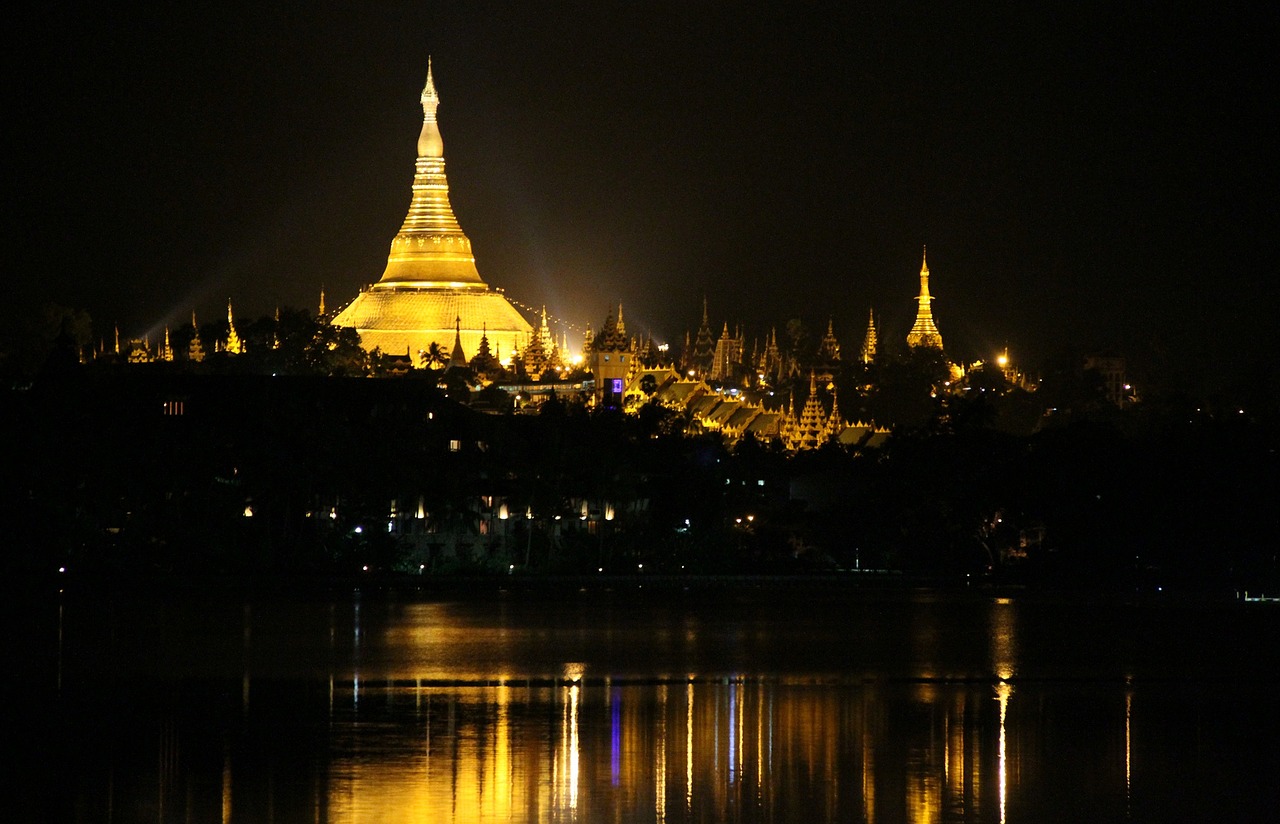pagoda schwedaggon burma free photo