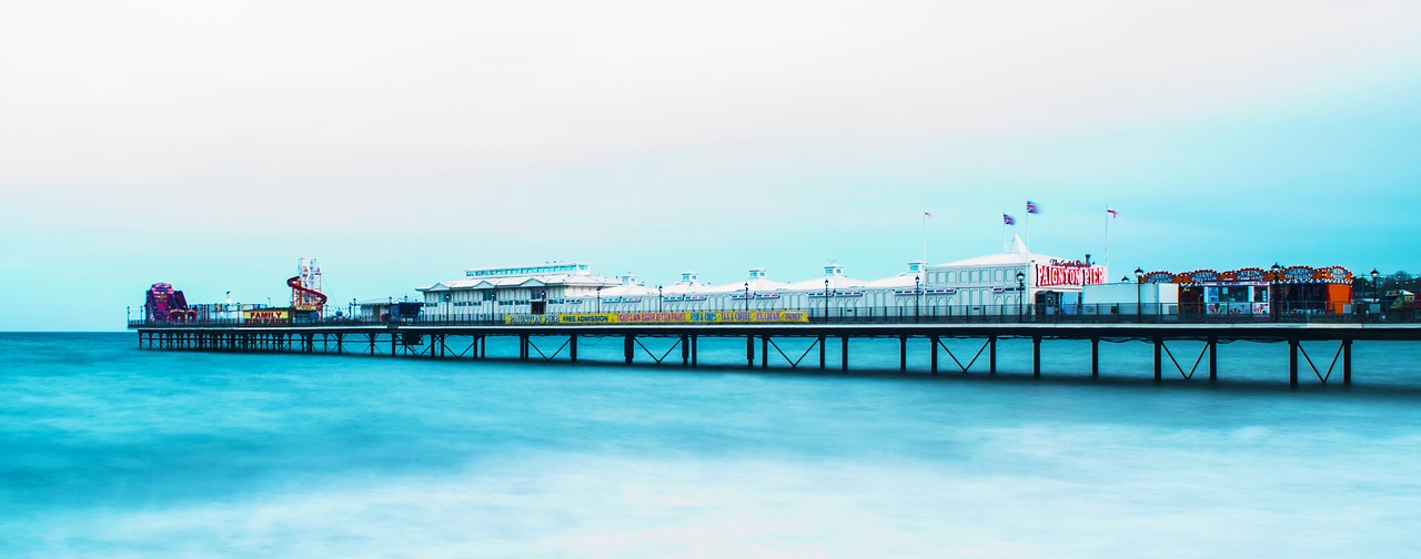 paignton pier sea free photo