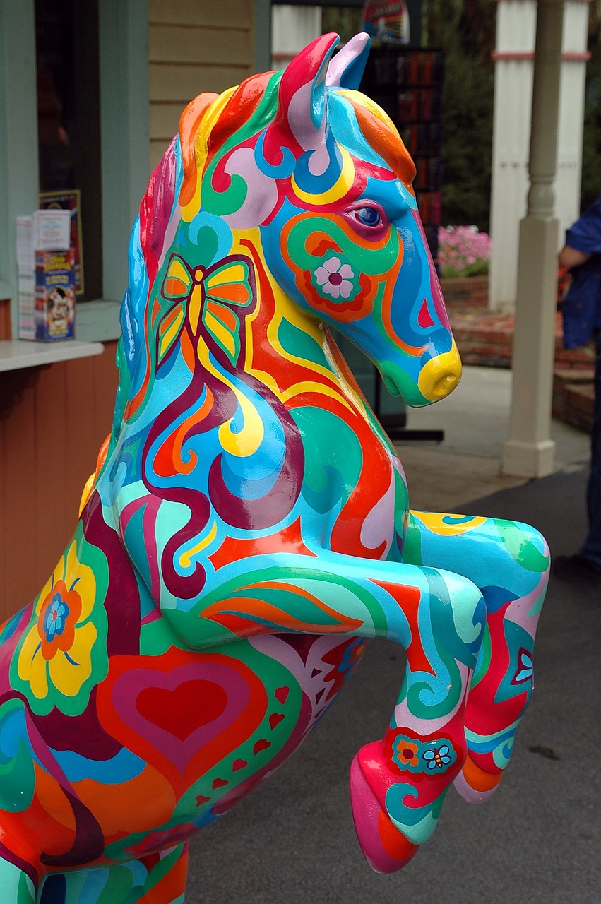 painted horse artistic colorful free photo