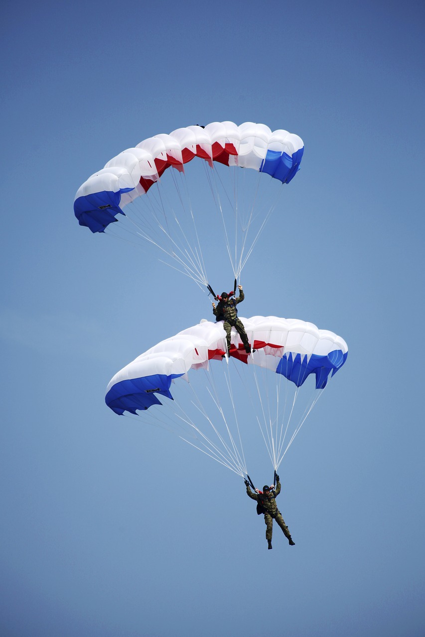 pair paragliding airshows free photo