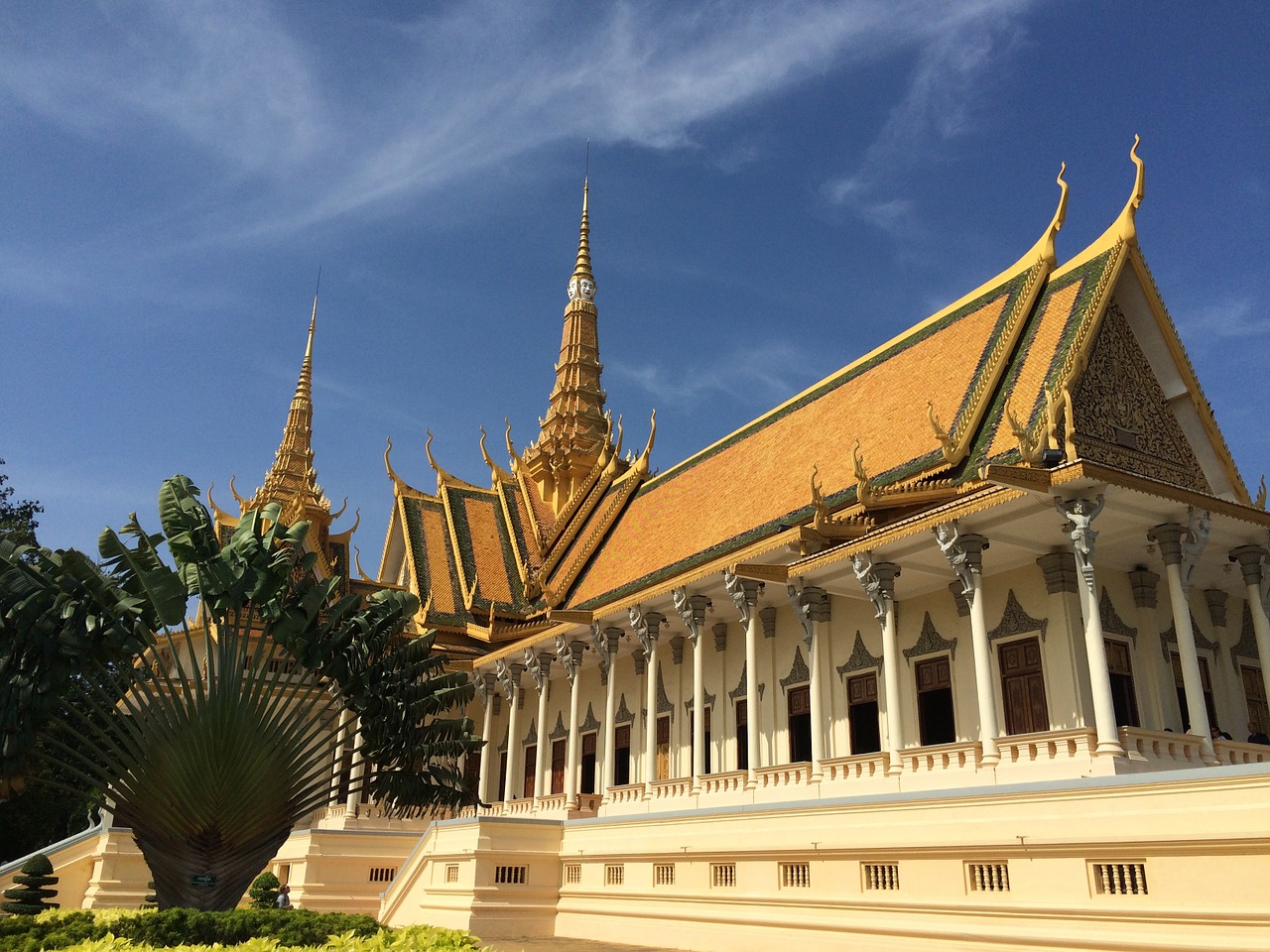 palace phnom penh brilliant free photo