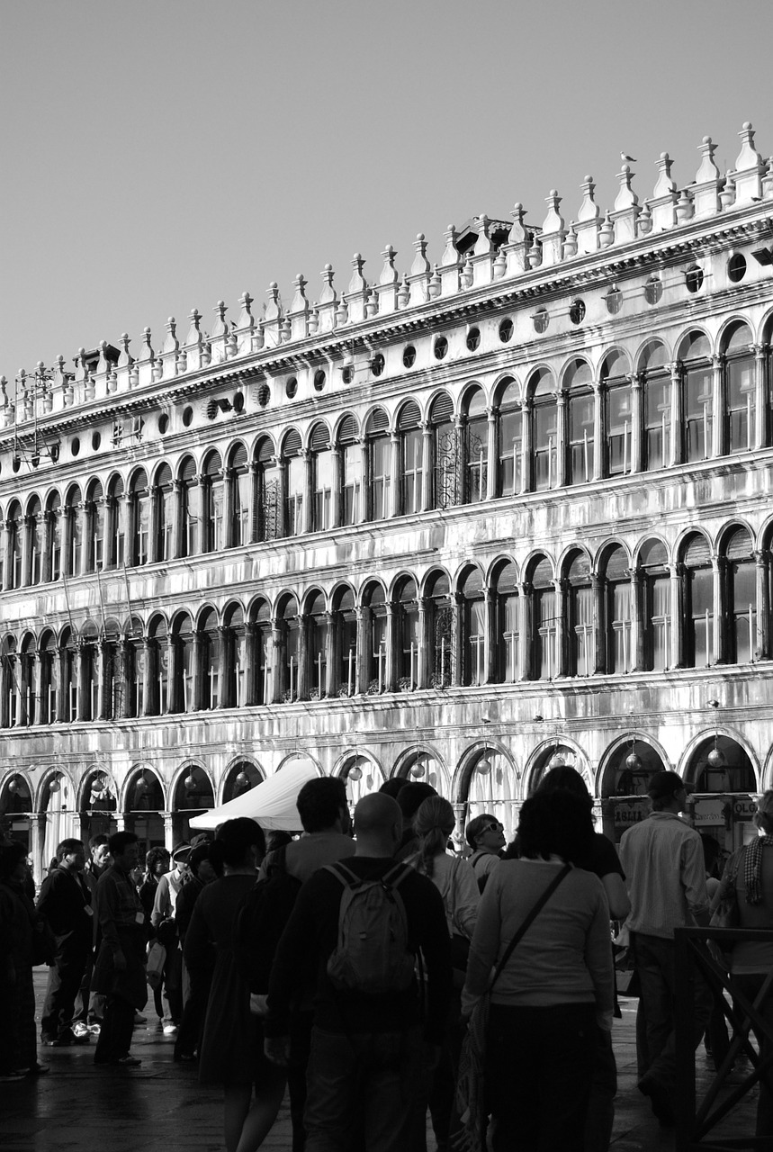 palace venice city free photo