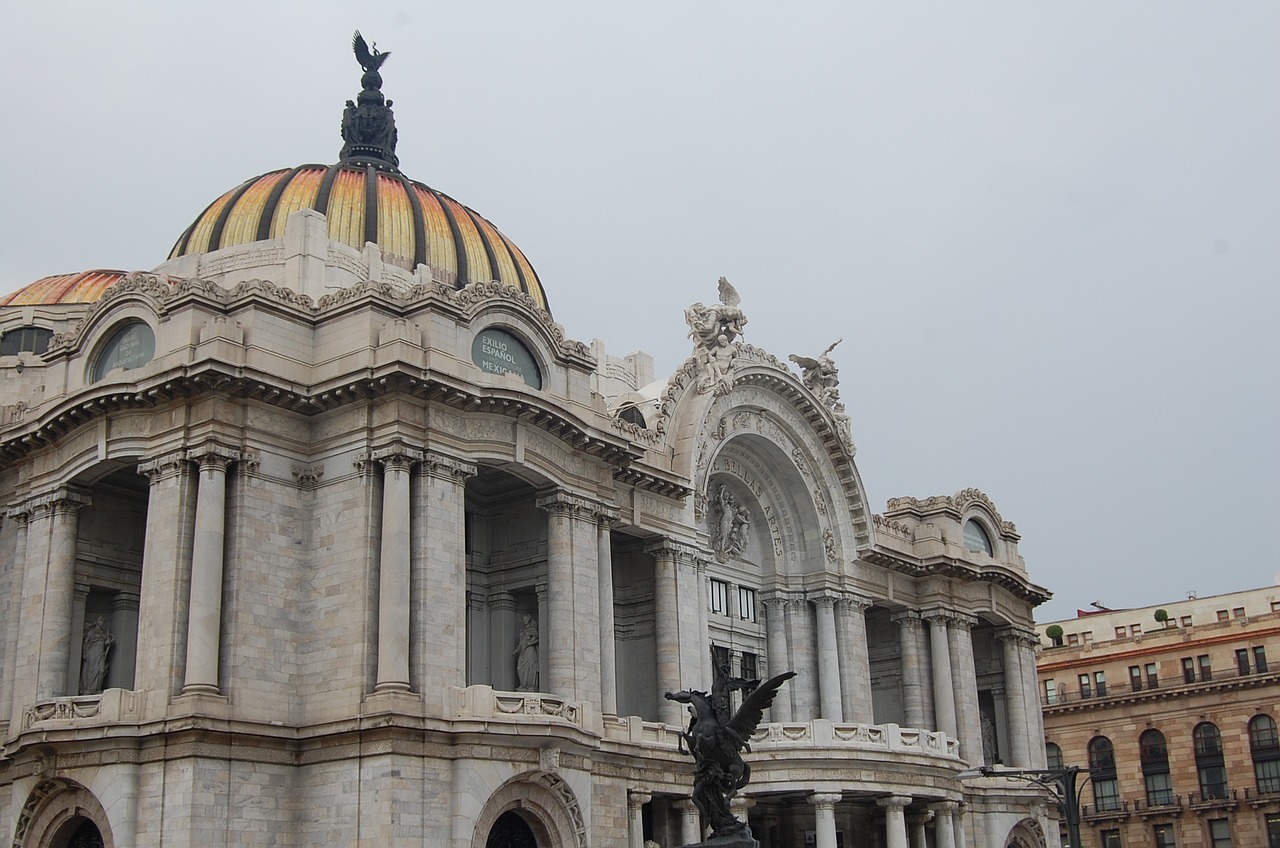 palace architecture mexico free photo